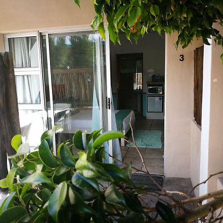 Due South Guest House Langebaan Dış mekan fotoğraf