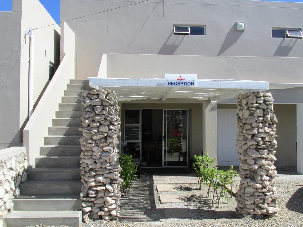 Due South Guest House Langebaan Dış mekan fotoğraf